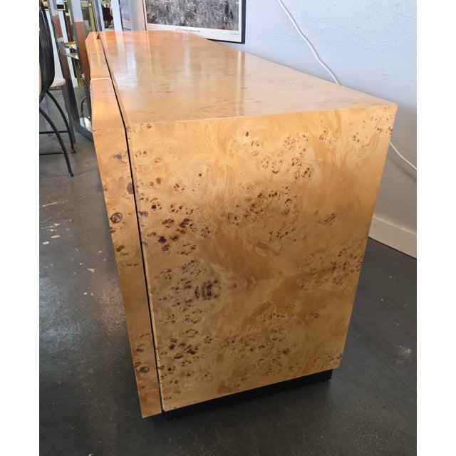 1970s Milo Baughman Burl Wood Credenza For Sale - Image 5 of 11