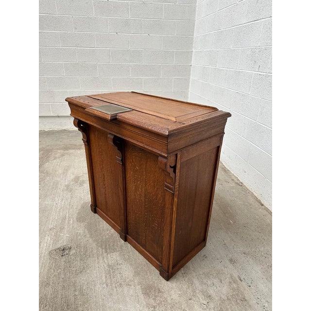 Late 19th Century Oak Reception Desk For Sale - Image 13 of 13