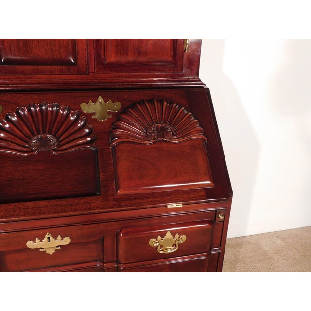Chippendale Kindel Winterthur Collection Mahogany Updyke Shell-Carved Goddard Secretary Desk For Sale - Image 3 of 17