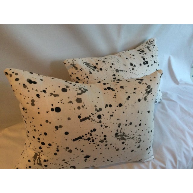 2020s Peter Fasano White Pillow With Ink Splash Design- Set of 2 For Sale - Image 5 of 5