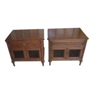 Vintage Henredon French Provincial Mesh Door Nightstands End Tables Set of 2 For Sale