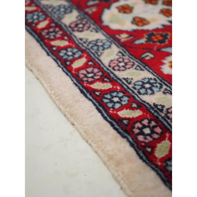 Age: C.1990 Details: Grade 8 Out of 10 High Quality Quality Hand Woven Knot Un-Marked As To Manufacture Offered @ Fraction...