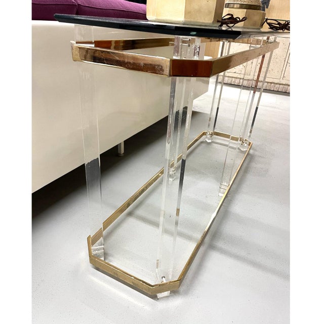 Charles Hollis Jones Vintage Charles Hollis Jones Style Clear Acrylic and Brass Console Table For Sale - Image 4 of 12
