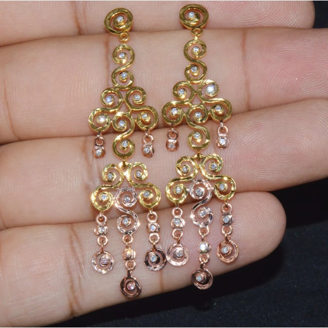 Transparent Certified Natural 1.55Cts VS F Diamond 18K Solid Gold Chandelier Earrings, A Pair For Sale - Image 8 of 10