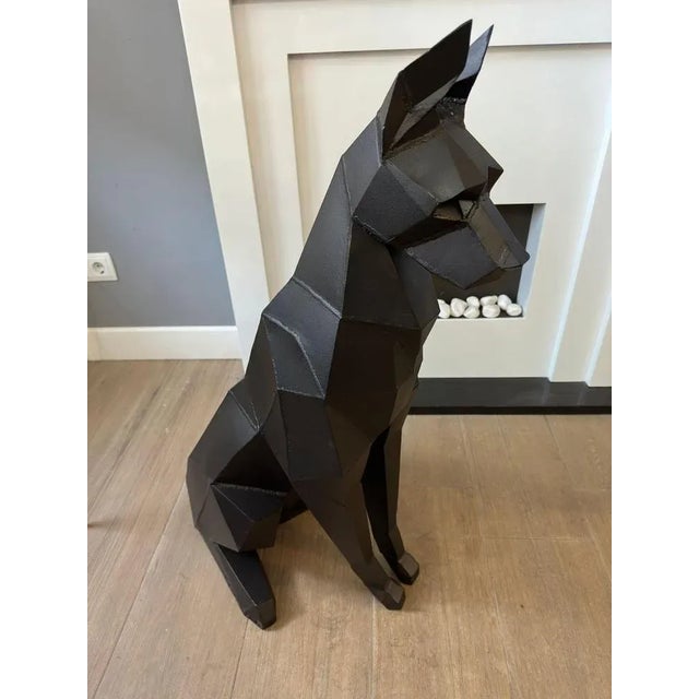 Magnificent Spanish Sculpture "Dog" 20th Century golden metal 100cm x 40cm metallic base Perfect condition This piece is...