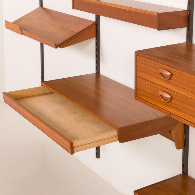 Vintage Teak Wall Unit by Kai Kristiansen for FM Mobler, 1960s For Sale - Image 12 of 18