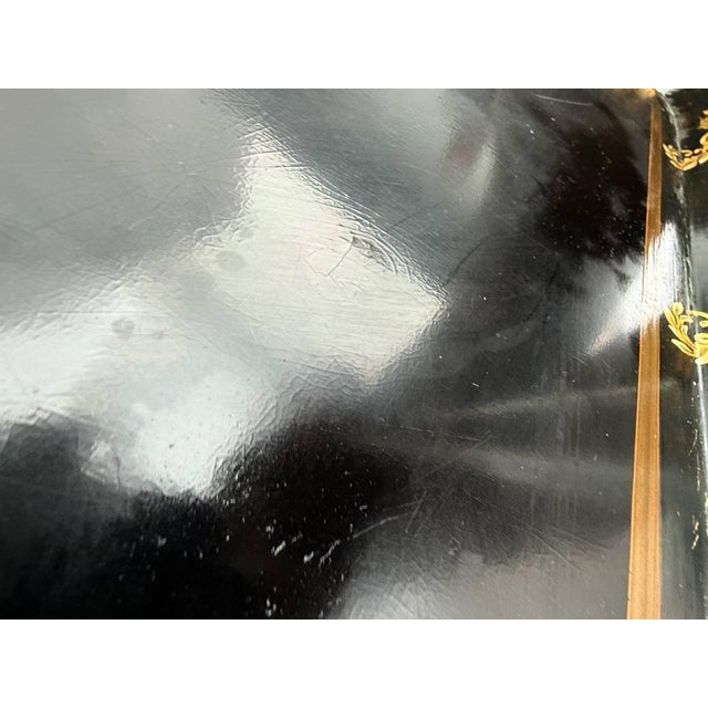 Late 20th Century English Chinoiserie Style Paper Mache Tray Table or Coffee Table For Sale - Image 10 of 14