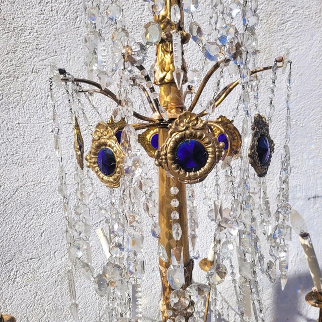 Genoese Chandelier in Gilded Wood and Crystal, Early 19th Century For Sale - Image 5 of 16