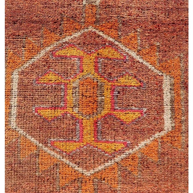 1960s Vintage Turkish Runner With Large Medallion Kurdish Design in Earthy Tones 2'9 X 11'0 For Sale - Image 5 of 10