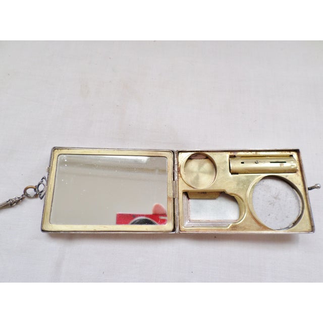 Silver 1920s Antique R & G Co Belais Guilloche 14k White Gold Front Sterling Compact For Sale - Image 8 of 12