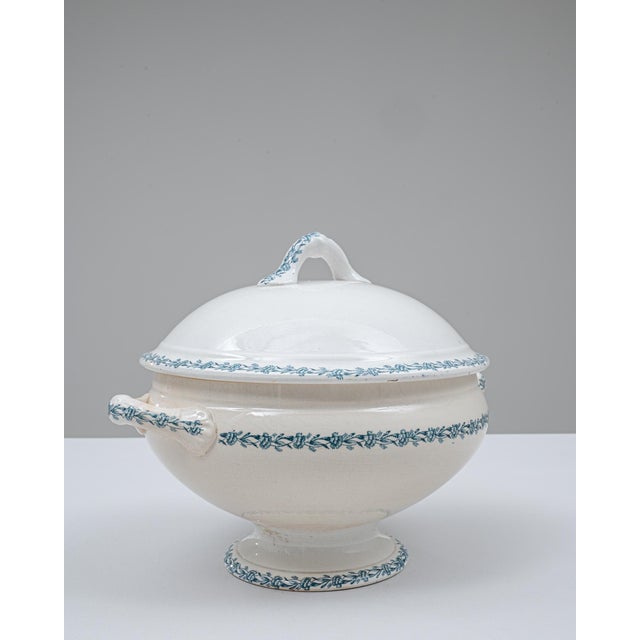 20th Century Belgian Special Edition Porcelain Tureen With Lid For Sale In Greensboro - Image 6 of 18