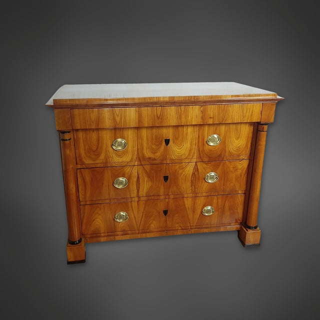 Biedermeier Chest of Drawers with Freestanding Columns, 1830 For Sale - Image 8 of 8