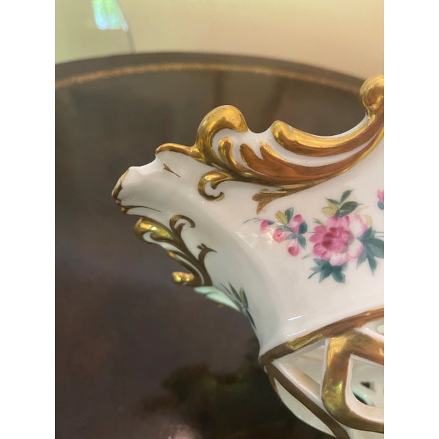 French Mid 1800s Old Paris Porcelain Centerpiece For Sale - Image 3 of 8