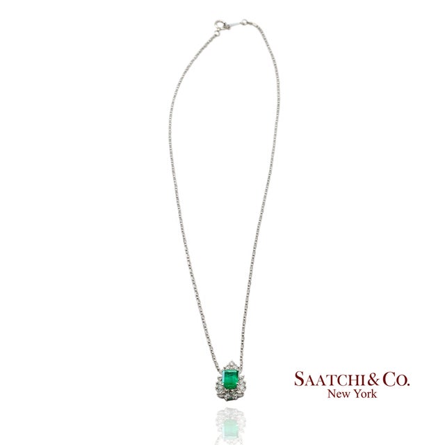Gia Certified Platinum 900 Emerald & Diamond Pendant With Platinum 850 Chain For Sale - Image 4 of 13