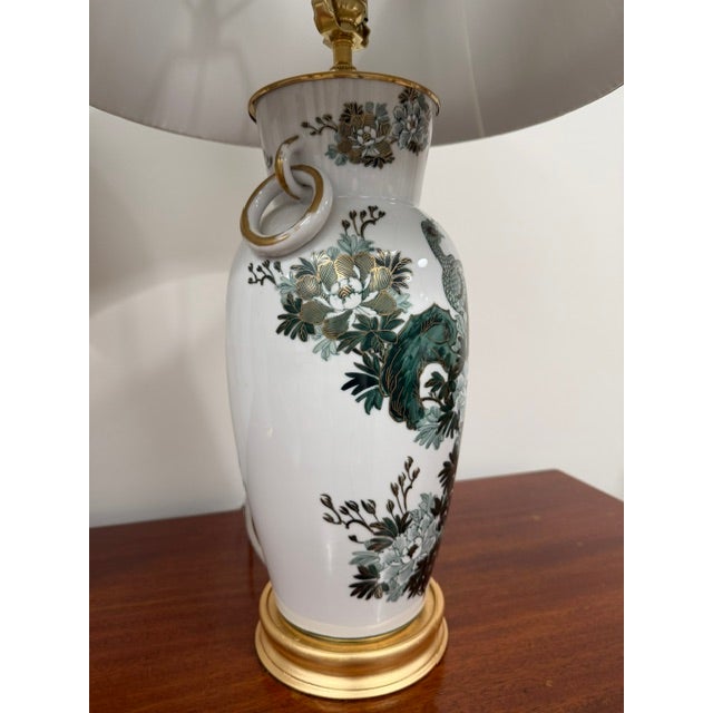 Pair of Vintage Mid Century Modern Japanese Kutani Hand Painted Table Lamps With Peacock, Flowers and Gold For Sale In Little Rock - Image 6 of 11