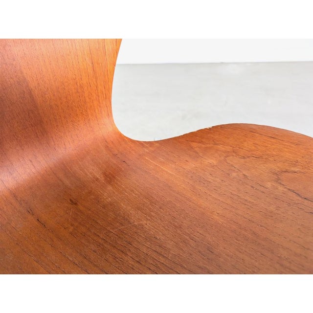 Mid-Century Model 3107 Chairs in Teak by Arne Jacobsen for Fritz Hansen, Set of 4 For Sale - Image 11 of 15