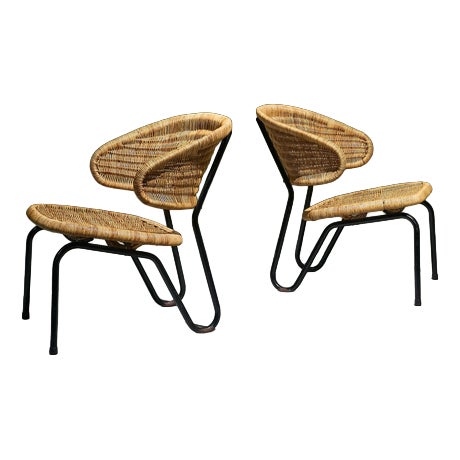 Rattan Lounge Chairs with Black Tubular Steel Frames by Gebroeders Jonkers for Dirk van Sliedregt, Netherlands, 1960s, Set of 2 For Sale