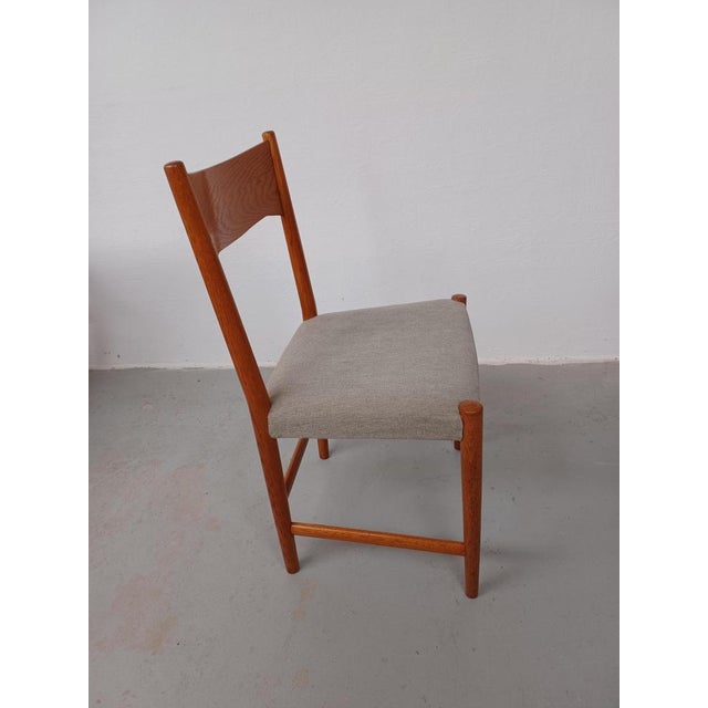 Danish City Hall Oak Dining Chair by Hans J. Wegner, 1940s For Sale - Image 9 of 12