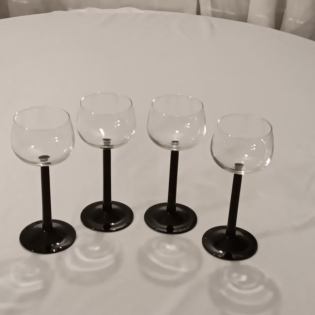 Mid Century Modern Luminarc Black Stemmed Wine Glasses Set of 4 - France printed on the bottom. No chips, cracks or...