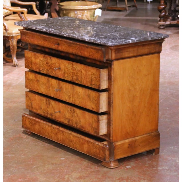 19th Century French Louis-Philippe Walnut Five-Drawer Chest With Gray Marble Top For Sale In Dallas - Image 6 of 9