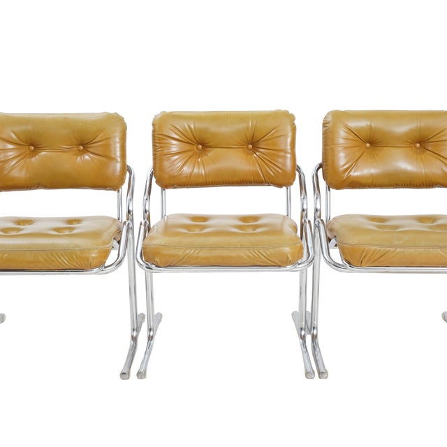 White 1980s Marble Column Pedestal For Sale - Image 8 of 8