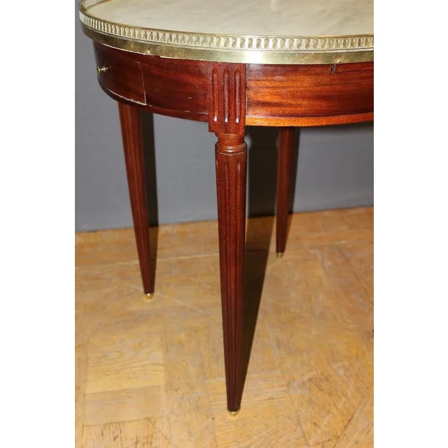 Louis XVI Table in Mahogany and Brass, 1890s For Sale - Image 6 of 13
