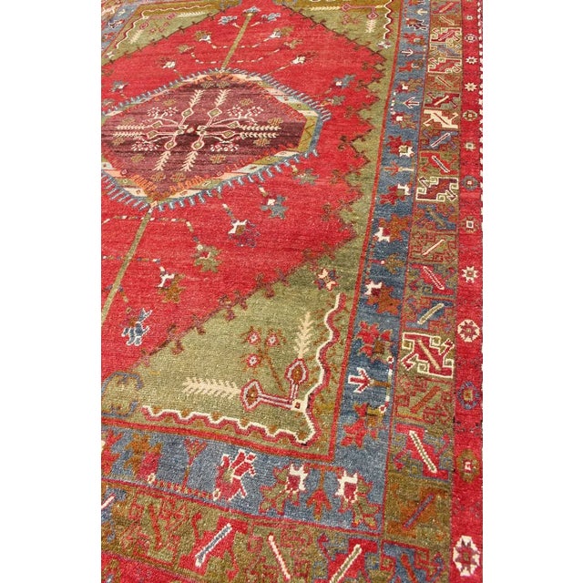 Antique Turkish Medallion Oushak Rug in Red, Green and Blue 6'0 X 8'6 For Sale - Image 10 of 13