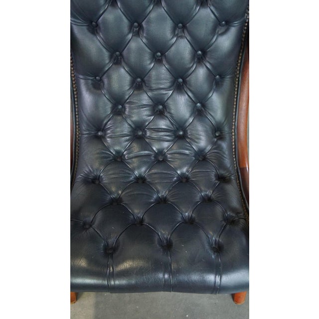 Dark Blue Chesterfield Armchair in Leather and Combined with Wood For Sale - Image 6 of 14