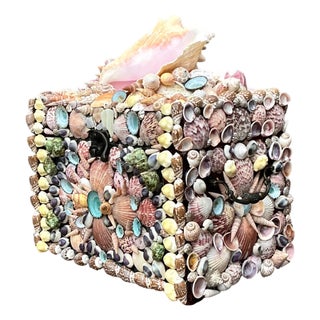 Vintage Shell Embellished Decorative Box For Sale