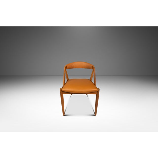 Kai Kristiansen Set of Four (4) Mid-Century Danish Modern Model 31 Dining Chairs in Teak & Leather Attributed to Kai Kristiansen for Schou Andersen, Denmark, C. 1960s For Sale - Image 4 of 18