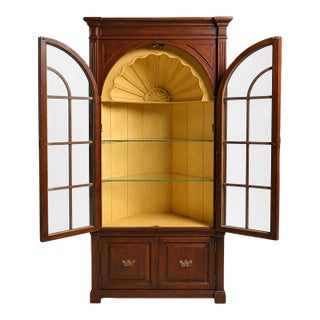 English Georgian Style Carved Mahogany Corner Cabinet With Carved Shell Motif For Sale