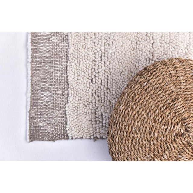 1960s Mid 20th Century Living Room Earthly White Kilim Rug For Sale - Image 5 of 9