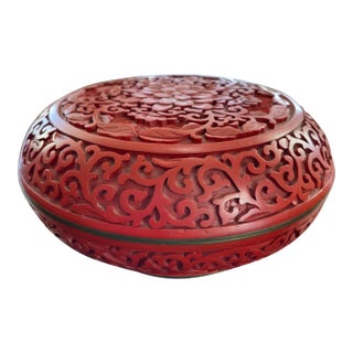 Chinoiserie Cinnabar Covered Box For Sale