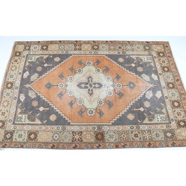 Mid-Century Modern Vintage Mid-20th Century Turkish Bergama Rug – Hand-Knotted Wool in Soft Terracotta Charcoal & Ivory - 4' 6'' X6' 9''' For Sale - Image 3 of 9