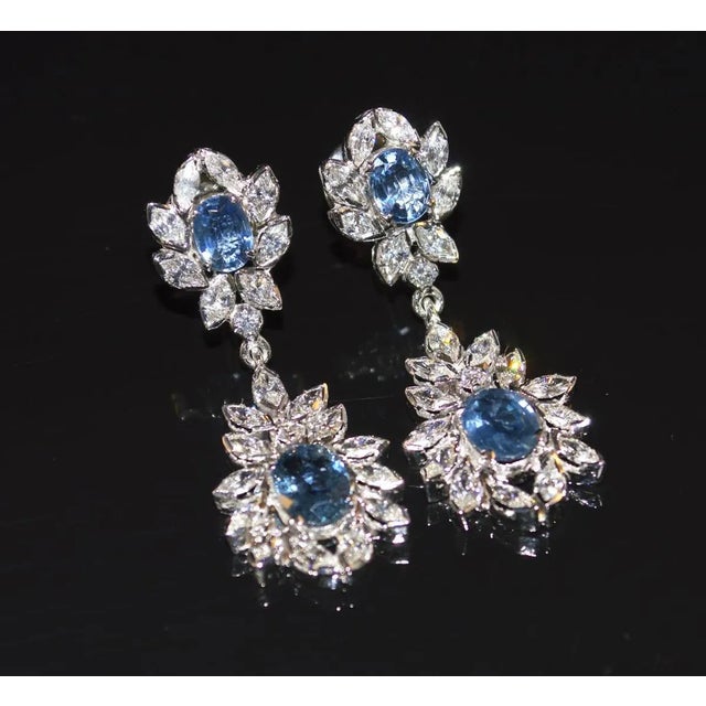 Contemporary Certified Natural 8.4CTS VS F Diamond Ceylon Sapphire 18K Solid Gold Chandelier Earrings, A Pair For Sale - Image 3 of 5