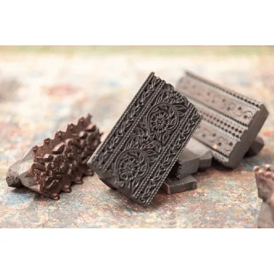 Textile Roza 12-Seat Coral Pink Tablecloth For Sale - Image 7 of 9