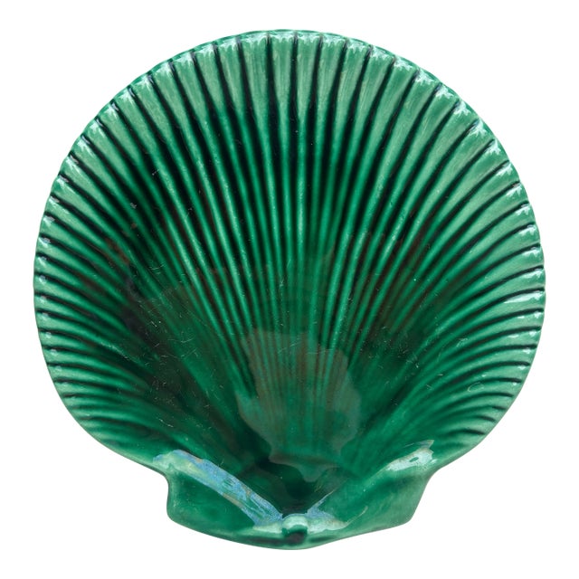 Green Majolica Shell Plate Circa 1920 For Sale