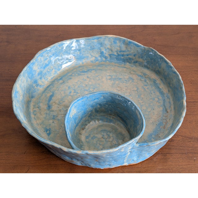 This is a bit more turquoise in color than the photos show. My camera doesn't register blue and greens very well. This is...