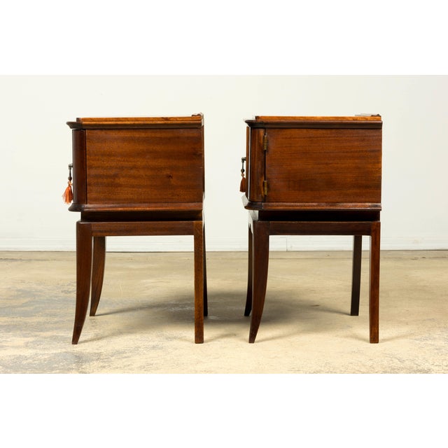 Pair of French Art Deco Mahogany and Burl Wood Nightstands, 1930s For Sale - Image 11 of 17
