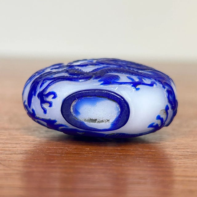 Early 20th Century Chinese White Peking Glass Blue Overlay Carved Dragon Snuff Bottle For Sale - Image 9 of 10