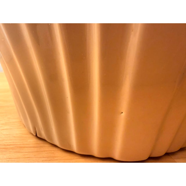 Ceramic Vintage 1980s Art Deco Revival Ceramic Cream Colored Table Lamps – Sculptural Ribbed Shell Design - a Pair For Sale - Image 7 of 12