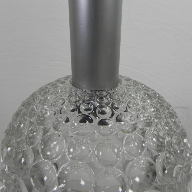 Maximum height: 93 cm. Ø: 23 cm. Glass shade height: 17 cm. Height metal cylinder: 18 cm. This lamp has a large bulb...