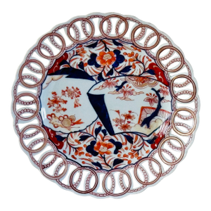 Mid 19th Century Meiji Period Japanese Imari Reticulated Plate