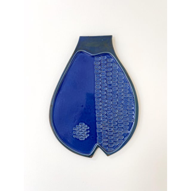 1960s Ceramic Fish Plate by David Gil of Bennington Potters For Sale - Image 6 of 9