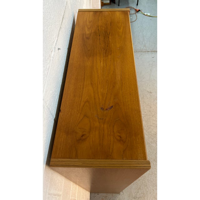 Mid-Century Danish Modern Teak Bookcase For Sale In New York - Image 6 of 10