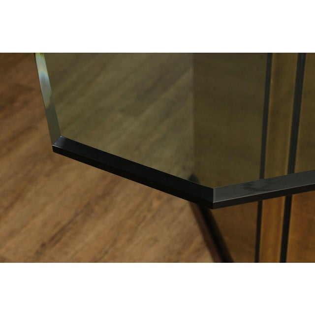 Late 20th Century Mastercraft Hollywood Regency Brass and Glass Pedestal Dining Table For Sale - Image 5 of 18