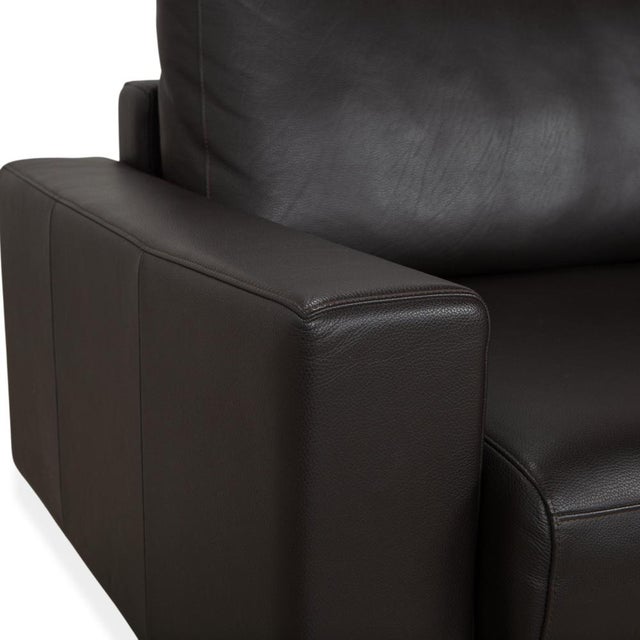 The Rolf Benz Vida sofa is the perfect choice for aesthetes who appreciate clean lines and the highest level of...