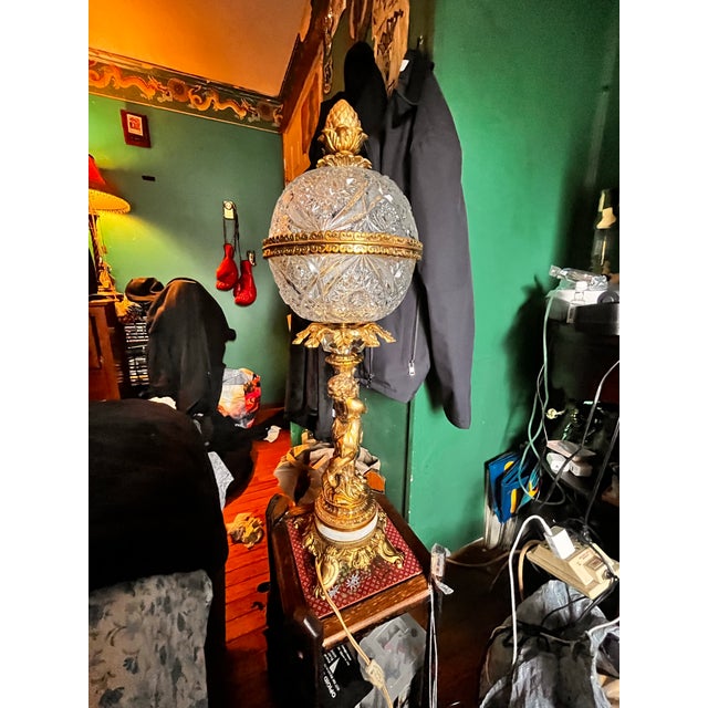 Vintage French Hollywood Regency Gold Cherub Crystal Glass Globe Table Lamp For Sale - Image 10 of 11