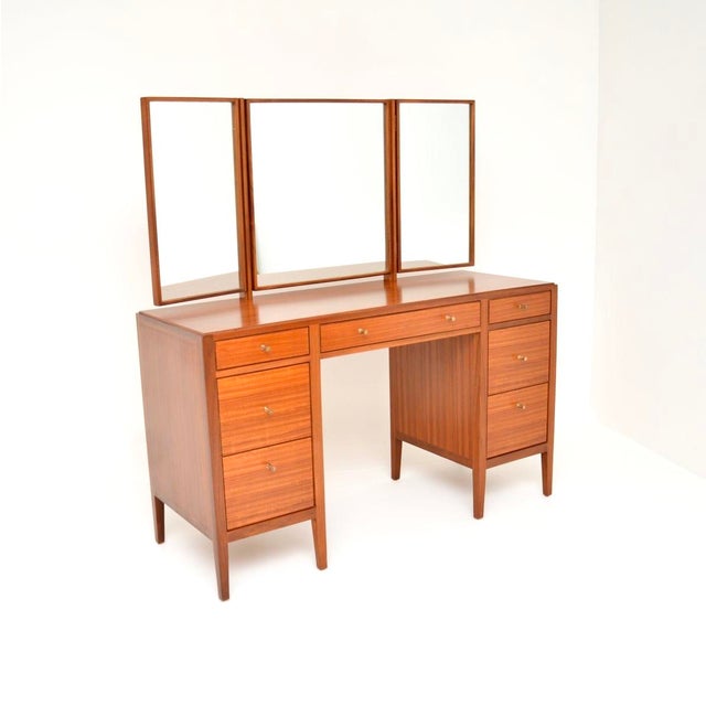 Vintage Dressing Table from Loughborough, 1950s For Sale - Image 12 of 12