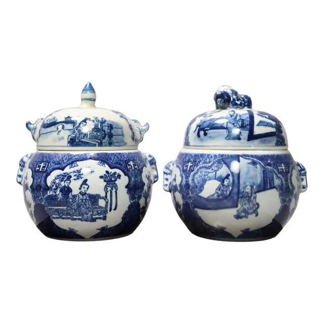 Pair of Vintage Chinese Blue and White Lidded Pots For Sale